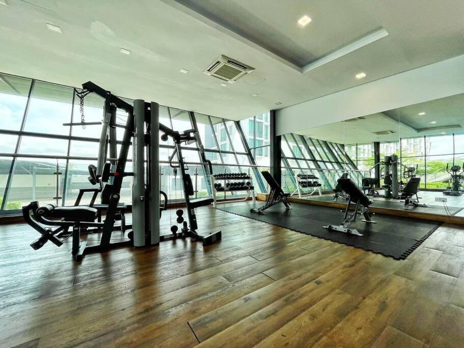 Teo Resident 2 Vivacity Jazz Suite 4 Kuching Bagian luar foto