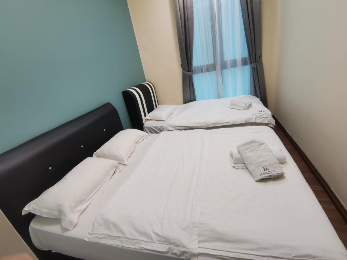 Teo Resident 2 Vivacity Jazz Suite 4 Kuching Bagian luar foto