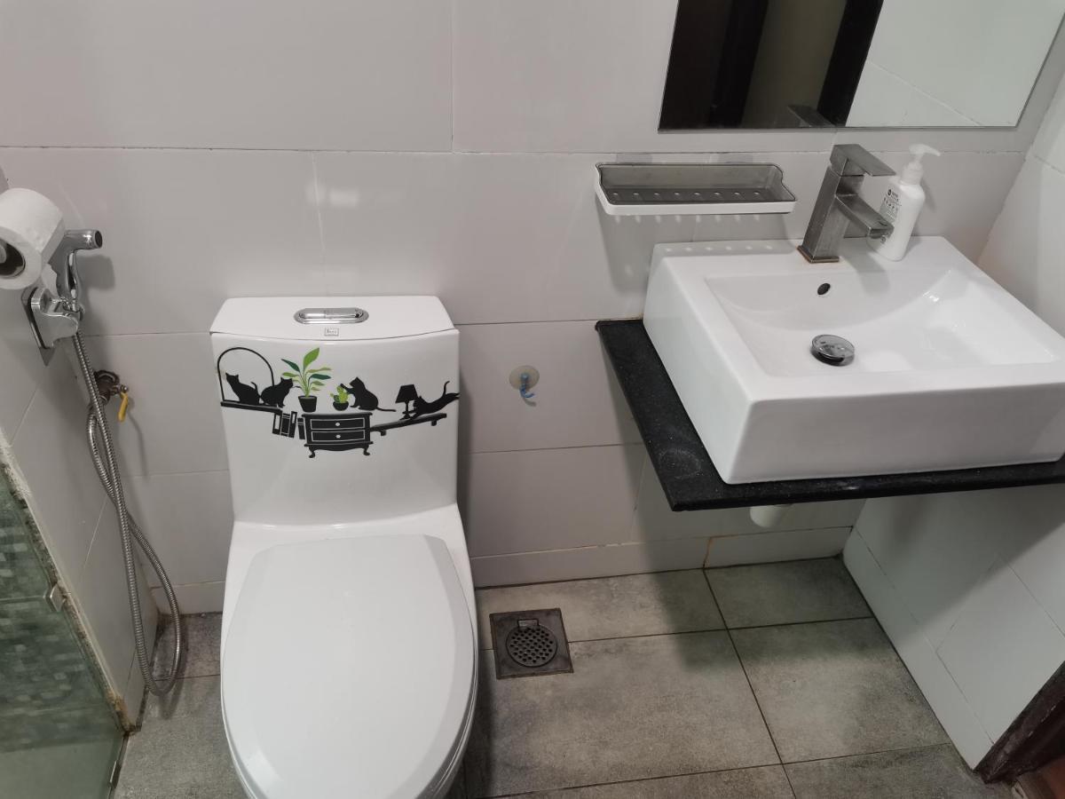 Teo Resident 2 Vivacity Jazz Suite 4 Kuching Bagian luar foto