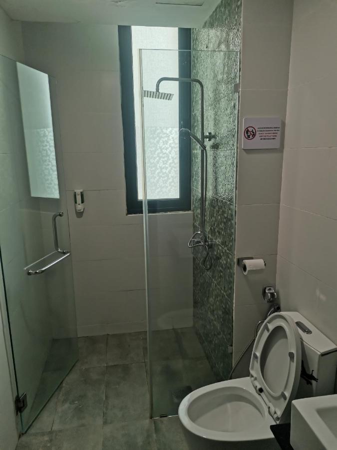 Teo Resident 2 Vivacity Jazz Suite 4 Kuching Bagian luar foto